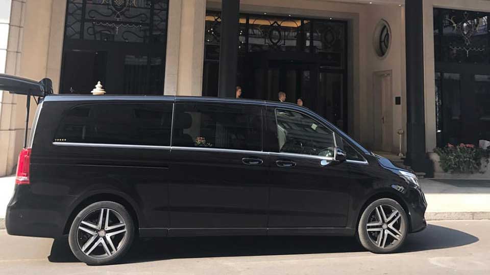 Mercedes V class Palazzo Parigi